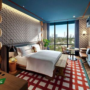 25Hours Hotel Jakarta The Oddbird